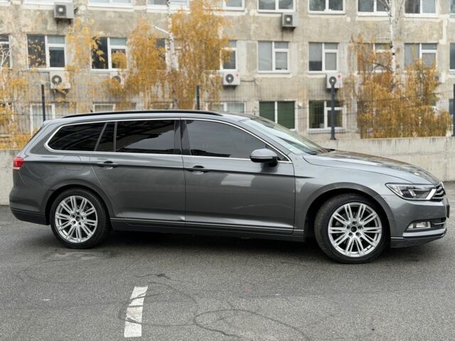 Сірий Фольксваген Пассат Варіант, об'ємом двигуна 2 л та пробігом 312 тис. км за 11999 $, фото 1 на Automoto.ua