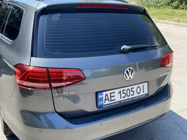 Серый Фольксваген Пассат Вариант, объемом двигателя 2 л и пробегом 244 тыс. км за 14800 $, фото 5 на Automoto.ua