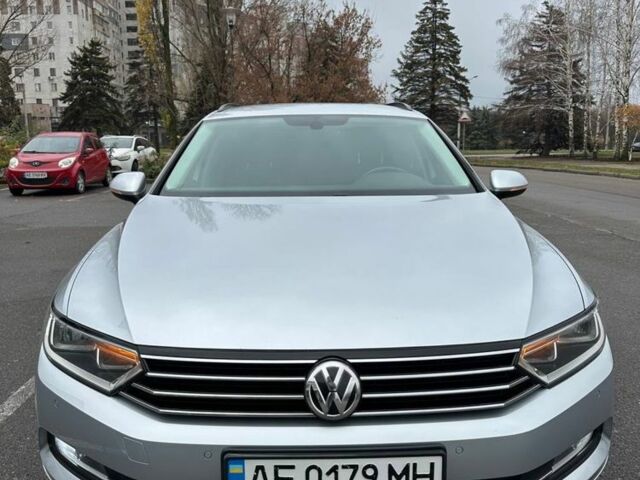 Сірий Фольксваген Пассат Варіант, об'ємом двигуна 2 л та пробігом 271 тис. км за 15100 $, фото 2 на Automoto.ua