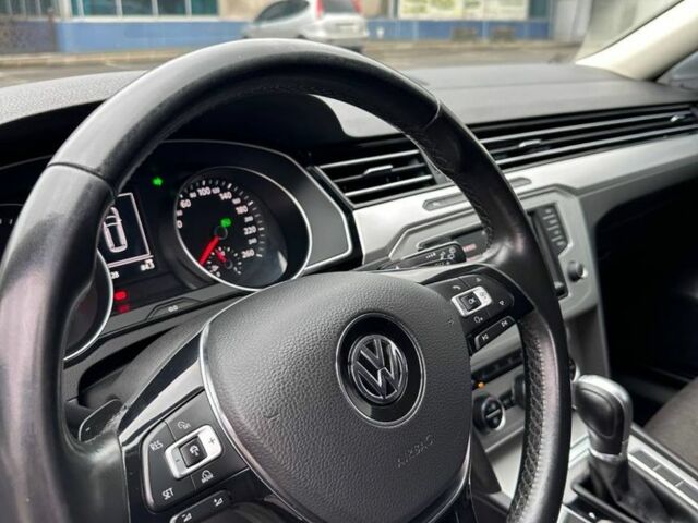 Сірий Фольксваген Пассат Варіант, об'ємом двигуна 2 л та пробігом 271 тис. км за 15100 $, фото 20 на Automoto.ua