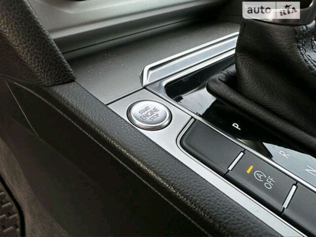 Фольксваген Пассат Варіант 2016 у Радомышле на Automoto.ua Сірий Фольксваген Пассат Варіант, об'ємом двигуна 2 л та пробігом 286 тис. км за 14500 $, фото 21 на Automoto.ua