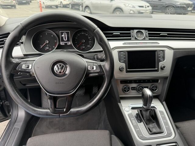 Сірий Фольксваген Пассат Варіант, об'ємом двигуна 2 л та пробігом 312 тис. км за 11999 $, фото 18 на Automoto.ua