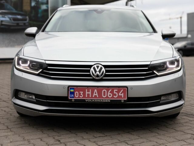 Сірий Фольксваген Пассат Варіант, об'ємом двигуна 2 л та пробігом 238 тис. км за 15300 $, фото 2 на Automoto.ua