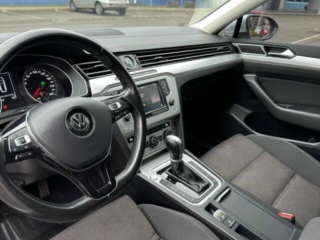 Сірий Фольксваген Пассат Варіант, об'ємом двигуна 2 л та пробігом 271 тис. км за 15100 $, фото 11 на Automoto.ua