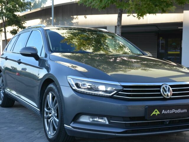 Фольксваген Пассат Варіант 2016 у Києві на Automoto.ua Сірий Фольксваген Пассат Варіант, об'ємом двигуна 2 л та пробігом 241 тис. км за 16222 $, фото 18 на Automoto.ua