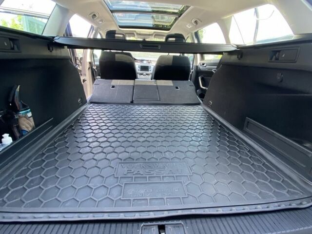 Серый Фольксваген Пассат Вариант, объемом двигателя 1.6 л и пробегом 230 тыс. км за 12500 $, фото 23 на Automoto.ua