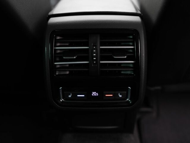 Сірий Фольксваген Пассат Варіант, об'ємом двигуна 2 л та пробігом 238 тис. км за 15300 $, фото 6 на Automoto.ua