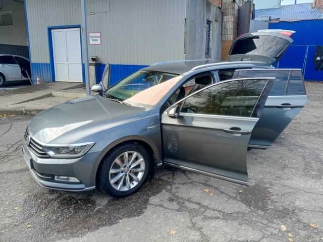 Серый Фольксваген Пассат Вариант, объемом двигателя 2 л и пробегом 270 тыс. км за 19500 $, фото 13 на Automoto.ua