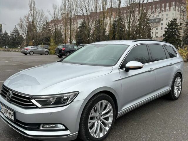 Сірий Фольксваген Пассат Варіант, об'ємом двигуна 2 л та пробігом 271 тис. км за 15100 $, фото 4 на Automoto.ua