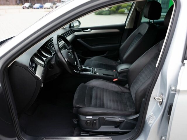 Сірий Фольксваген Пассат Варіант, об'ємом двигуна 2 л та пробігом 238 тис. км за 15300 $, фото 4 на Automoto.ua