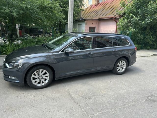 Серый Фольксваген Пассат Вариант, объемом двигателя 2 л и пробегом 300 тыс. км за 13200 $, фото 1 на Automoto.ua