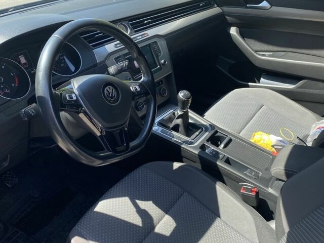 Серый Фольксваген Пассат Вариант, объемом двигателя 2 л и пробегом 244 тыс. км за 14800 $, фото 7 на Automoto.ua