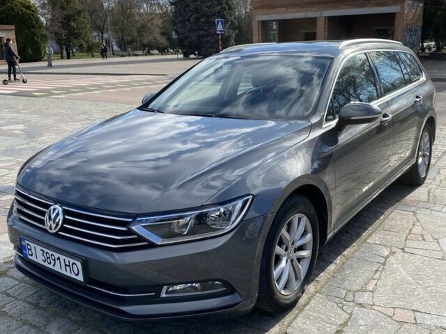 Серый Фольксваген Пассат Вариант, объемом двигателя 1.6 л и пробегом 230 тыс. км за 12500 $, фото 1 на Automoto.ua
