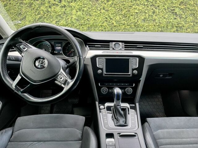 Сірий Фольксваген Пассат Варіант, об'ємом двигуна 1.4 л та пробігом 271 тис. км за 17300 $, фото 4 на Automoto.ua