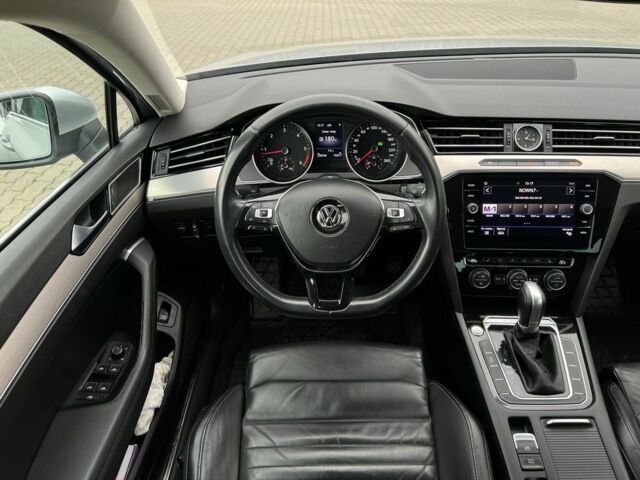 Сірий Фольксваген Пассат Варіант, об'ємом двигуна 2 л та пробігом 280 тис. км за 15500 $, фото 19 на Automoto.ua