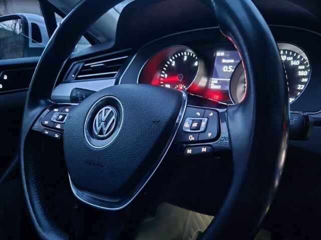 Серый Фольксваген Пассат Вариант, объемом двигателя 1.6 л и пробегом 249 тыс. км за 13499 $, фото 21 на Automoto.ua