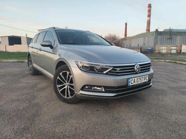 Сірий Фольксваген Пассат Варіант, об'ємом двигуна 2 л та пробігом 208 тис. км за 15200 $, фото 4 на Automoto.ua