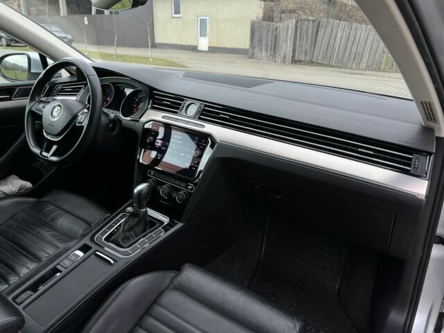 Сірий Фольксваген Пассат Варіант, об'ємом двигуна 2 л та пробігом 280 тис. км за 15500 $, фото 22 на Automoto.ua