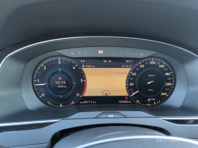 Серый Фольксваген Пассат Вариант, объемом двигателя 2 л и пробегом 131 тыс. км за 16300 $, фото 5 на Automoto.ua