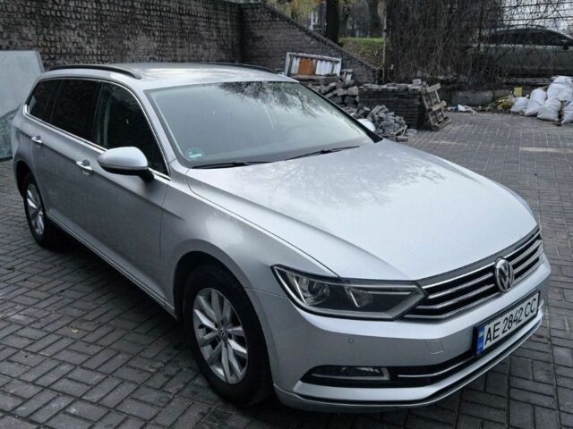 Серый Фольксваген Пассат Вариант, объемом двигателя 1.6 л и пробегом 249 тыс. км за 13499 $, фото 7 на Automoto.ua