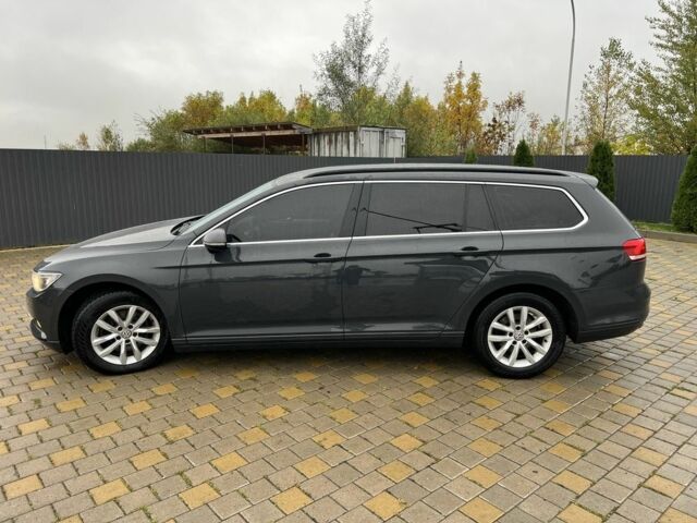 Сірий Фольксваген Пассат Варіант, об'ємом двигуна 2 л та пробігом 276 тис. км за 12800 $, фото 3 на Automoto.ua