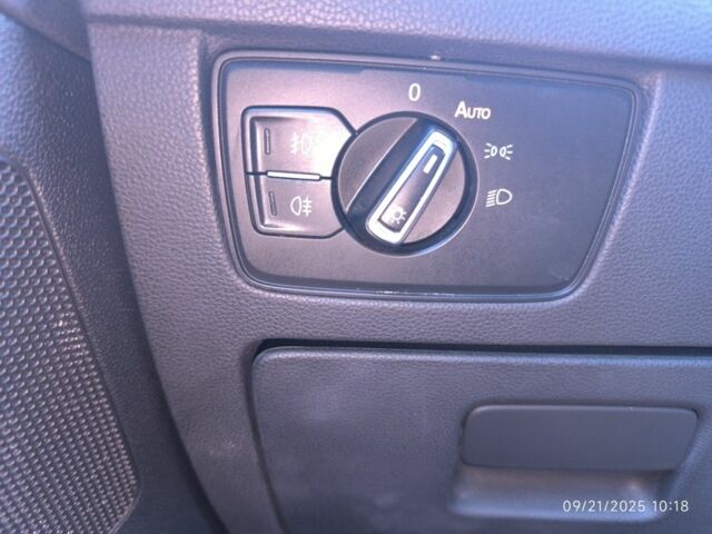 Серый Фольксваген Пассат Вариант, объемом двигателя 2 л и пробегом 131 тыс. км за 16300 $, фото 8 на Automoto.ua