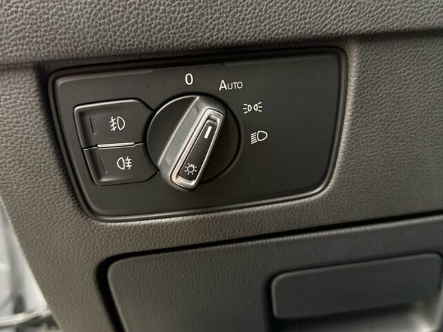 Серый Фольксваген Пассат Вариант, объемом двигателя 1.6 л и пробегом 251 тыс. км за 14500 $, фото 1 на Automoto.ua