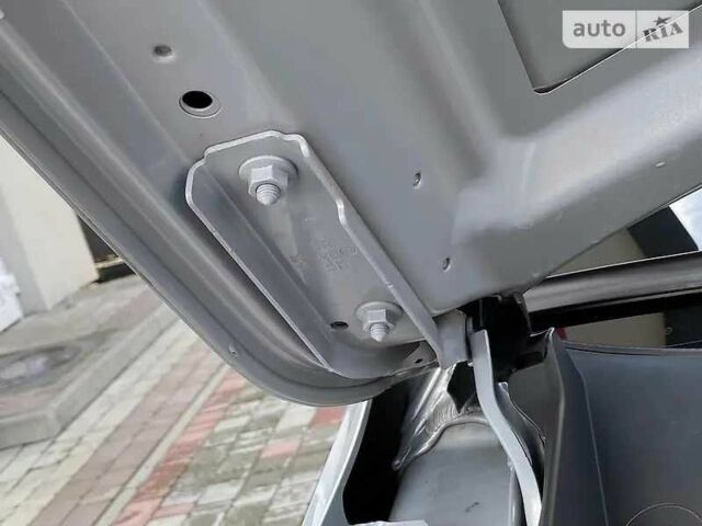 Серый Фольксваген Пассат Вариант, объемом двигателя 2 л и пробегом 210 тыс. км за 17300 $, фото 19 на Automoto.ua