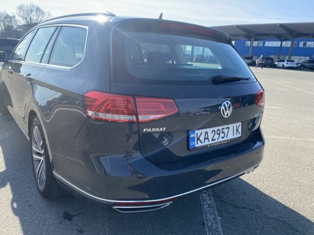 Фольксваген Пассат Вариант 2017 в Киеве на Automoto.ua Серый Фольксваген Пассат Вариант, объемом двигателя 2 л и пробегом 295 тыс. км за 14500 $, фото 14 на Automoto.ua