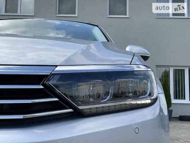 Серый Фольксваген Пассат Вариант, объемом двигателя 2 л и пробегом 210 тыс. км за 17300 $, фото 2 на Automoto.ua