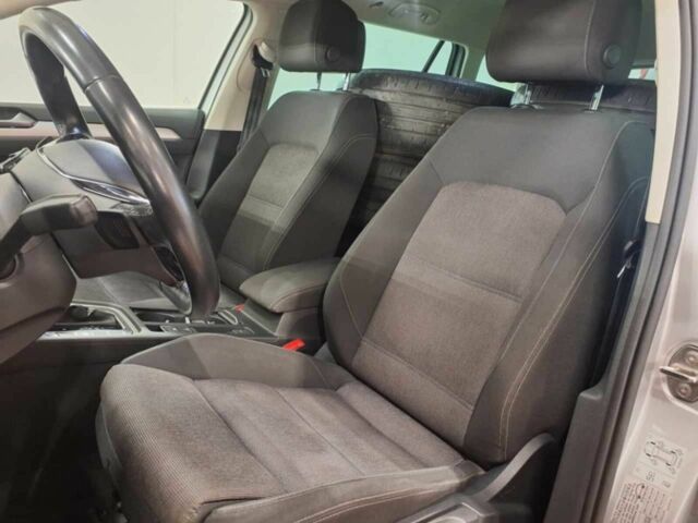 Серый Фольксваген Пассат Вариант, объемом двигателя 2 л и пробегом 147 тыс. км за 14900 $, фото 17 на Automoto.ua