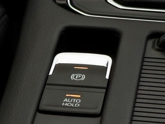 Сірий Фольксваген Пассат Варіант, об'ємом двигуна 2 л та пробігом 165 тис. км за 18850 $, фото 10 на Automoto.ua