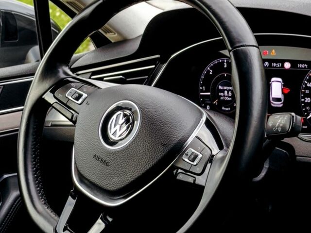 Сірий Фольксваген Пассат Варіант, об'ємом двигуна 2 л та пробігом 165 тис. км за 18850 $, фото 8 на Automoto.ua