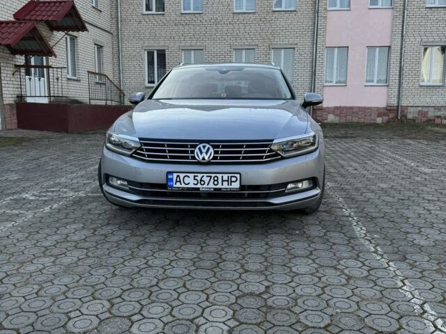 Сірий Фольксваген Пассат Варіант, об'ємом двигуна 2 л та пробігом 260 тис. км за 16950 $, фото 1 на Automoto.ua