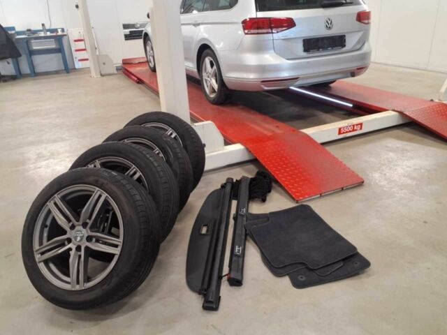 Серый Фольксваген Пассат Вариант, объемом двигателя 2 л и пробегом 147 тыс. км за 14900 $, фото 7 на Automoto.ua