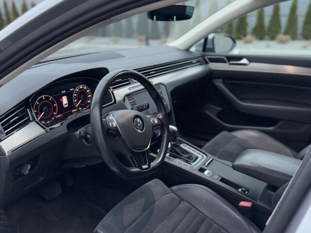 Сірий Фольксваген Пассат Варіант, об'ємом двигуна 2 л та пробігом 240 тис. км за 19500 $, фото 12 на Automoto.ua