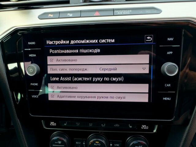 Сірий Фольксваген Пассат Варіант, об'ємом двигуна 2 л та пробігом 165 тис. км за 18850 $, фото 15 на Automoto.ua