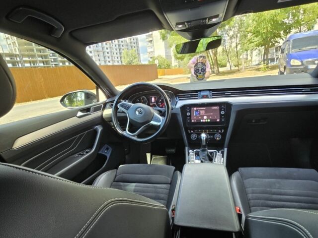 Серый Фольксваген Пассат Вариант, объемом двигателя 2 л и пробегом 190 тыс. км за 21500 $, фото 9 на Automoto.ua