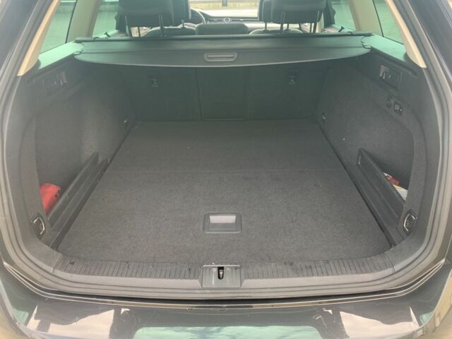 Фольксваген Пассат Вариант 2019 в Луцке на Automoto.ua Серый Фольксваген Пассат Вариант, объемом двигателя 2 л и пробегом 197 тыс. км за 21699 $, фото 21 на Automoto.ua