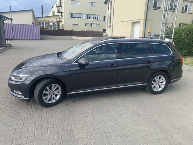 Фольксваген Пассат Вариант 2019 в Луцке на Automoto.ua Серый Фольксваген Пассат Вариант, объемом двигателя 2 л и пробегом 197 тыс. км за 21699 $, фото 4 на Automoto.ua