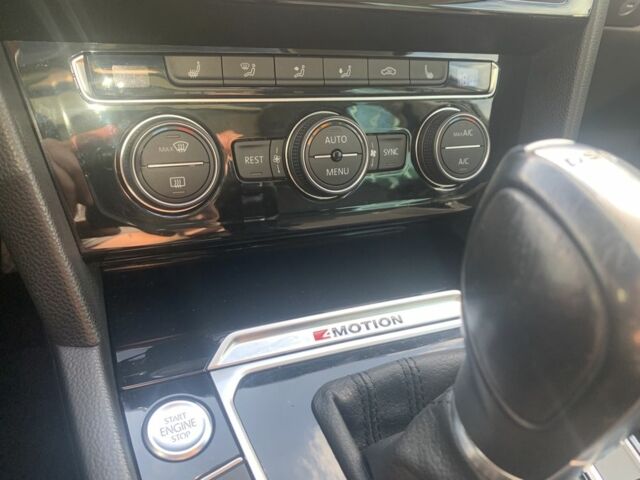 Фольксваген Пассат Вариант 2019 в Луцке на Automoto.ua Серый Фольксваген Пассат Вариант, объемом двигателя 2 л и пробегом 197 тыс. км за 21699 $, фото 11 на Automoto.ua