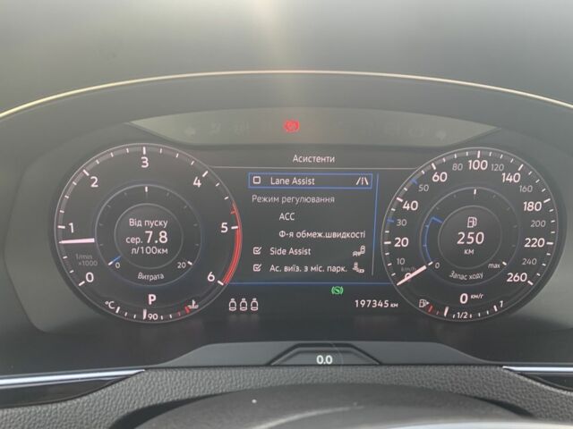 Фольксваген Пассат Вариант 2019 в Луцке на Automoto.ua Серый Фольксваген Пассат Вариант, объемом двигателя 2 л и пробегом 197 тыс. км за 21699 $, фото 13 на Automoto.ua