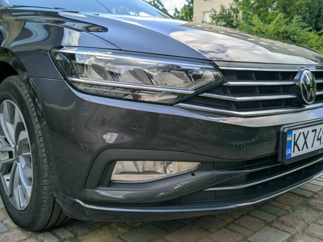 Сірий Фольксваген Пассат Варіант, об'ємом двигуна 2 л та пробігом 215 тис. км за 20500 $, фото 10 на Automoto.ua