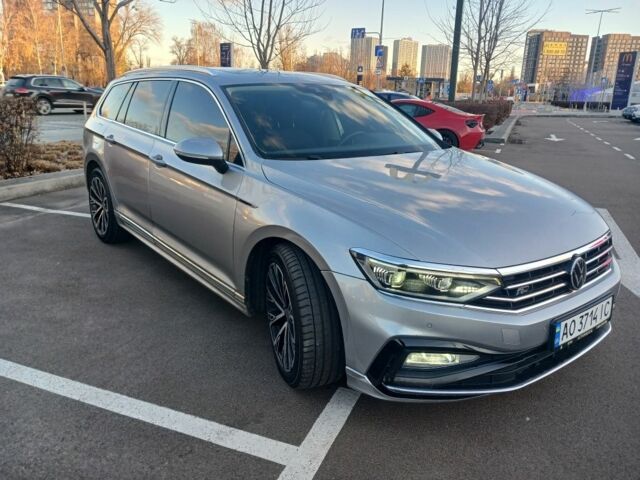 Серый Фольксваген Пассат Вариант, объемом двигателя 2 л и пробегом 200 тыс. км за 20651 $, фото 3 на Automoto.ua