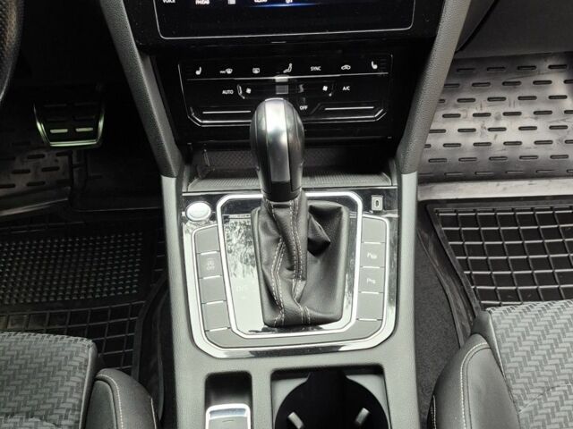 Серый Фольксваген Пассат Вариант, объемом двигателя 2 л и пробегом 207 тыс. км за 23900 $, фото 23 на Automoto.ua