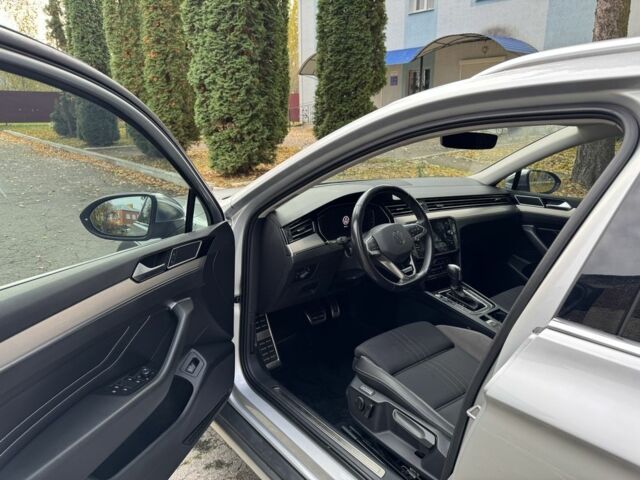 Серый Фольксваген Пассат Вариант, объемом двигателя 2 л и пробегом 138 тыс. км за 28200 $, фото 12 на Automoto.ua