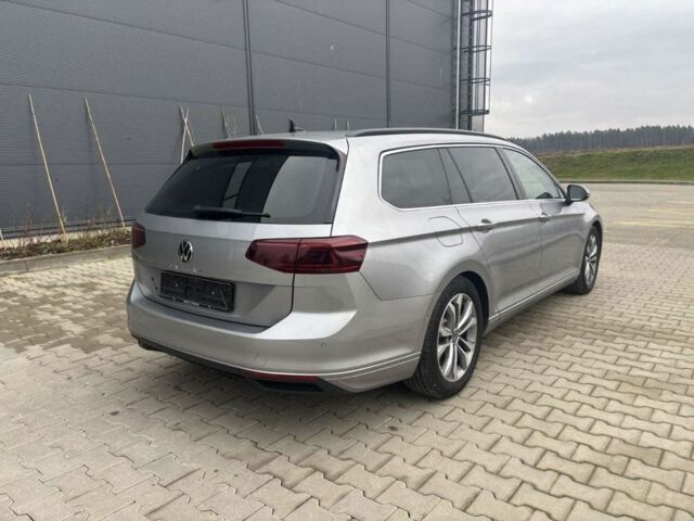 Сірий Фольксваген Пассат Варіант, об'ємом двигуна 2 л та пробігом 205 тис. км за 22499 $, фото 6 на Automoto.ua