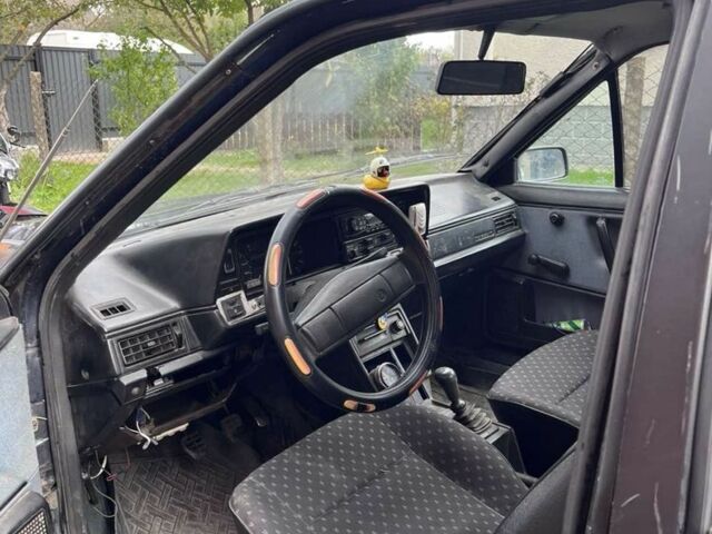 Фольксваген Пассат Вариант 1930 в Дубровице на Automoto.ua Синий Фольксваген Пассат Вариант, объемом двигателя 1.8 л и пробегом 300 тыс. км за 900 $, фото 3 на Automoto.ua