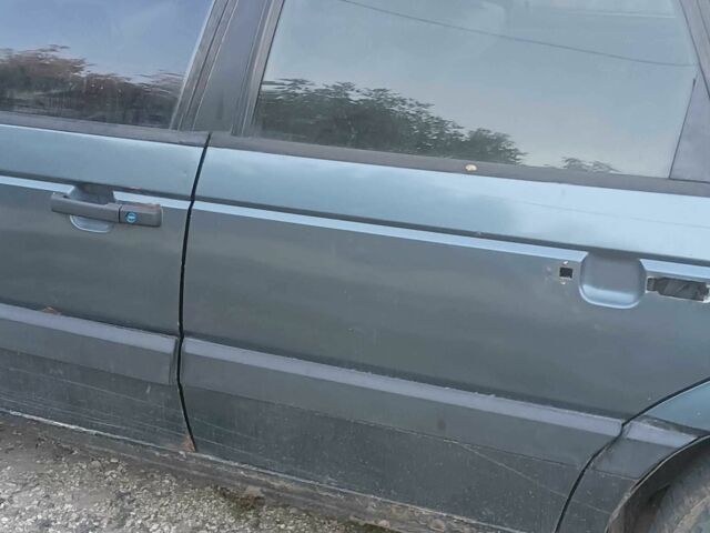 Фольксваген Пассат Вариант 1988 в Харькове на Automoto.ua Синий Фольксваген Пассат Вариант, объемом двигателя 1.8 л и пробегом 350 тыс. км за 600 $, фото 4 на Automoto.ua