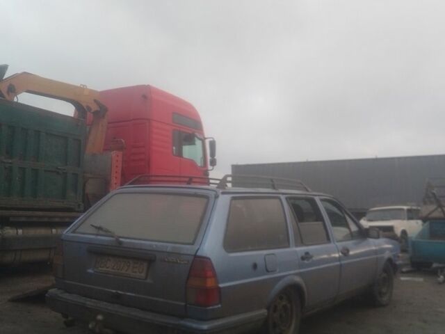 Синій Фольксваген Пассат Варіант, об'ємом двигуна 1.8 л та пробігом 1 тис. км за 300 $, фото 4 на Automoto.ua